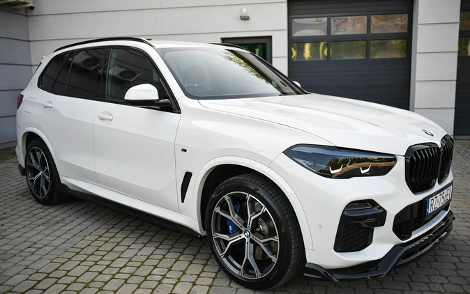 BMW X5 cena 264900 przebieg: 143000, rok produkcji 2020 z Rzeszów małe 781